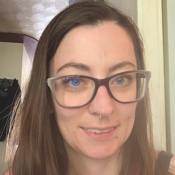 Meet your Posher, Jamie - Picture 2 of 2